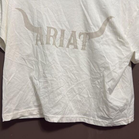 Ariat Cream Boxy Crop Top Size M Material. New - Picture 3 of 6